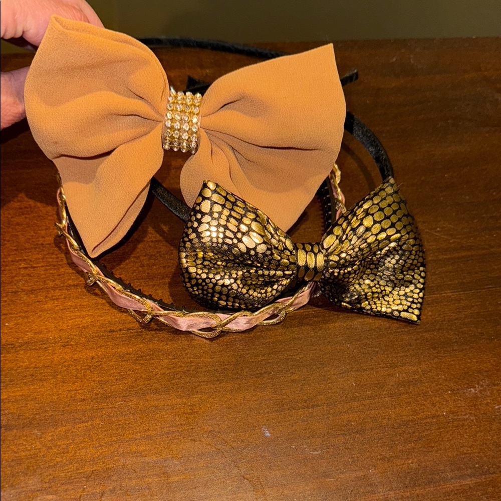 Elegant Women's Headband Set - Tan and Gold